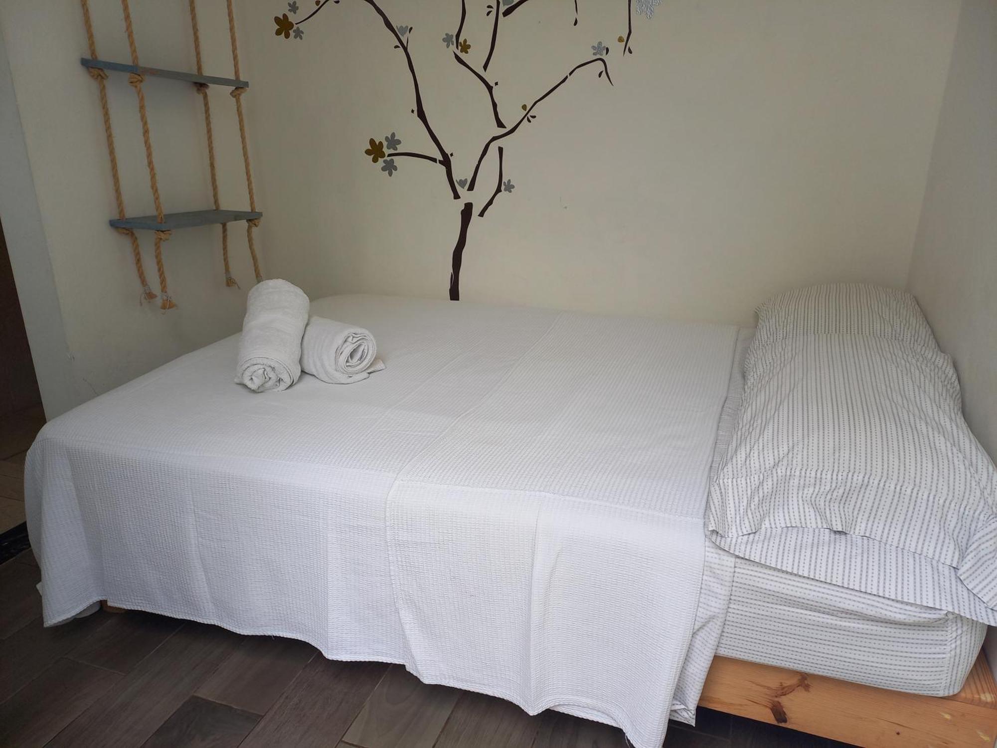Hotel Amaxing Airport