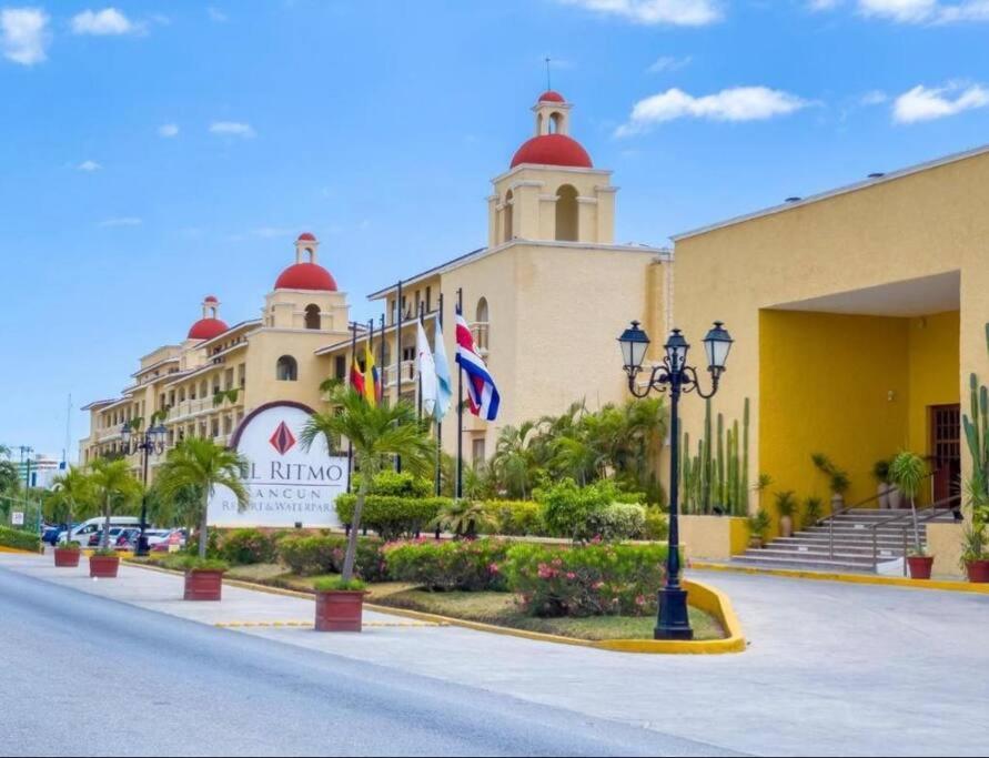 En Complejo Hotelero Con Playa Apartment Cancun