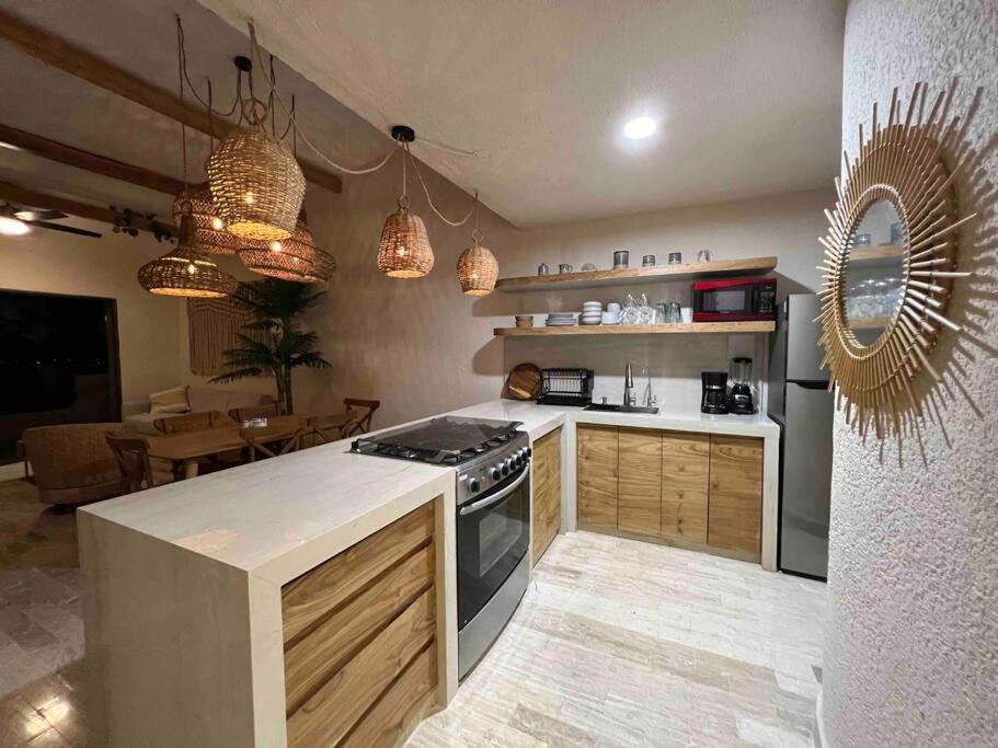 Apartment Exclusive With Private Rooftop & Amazing Views *