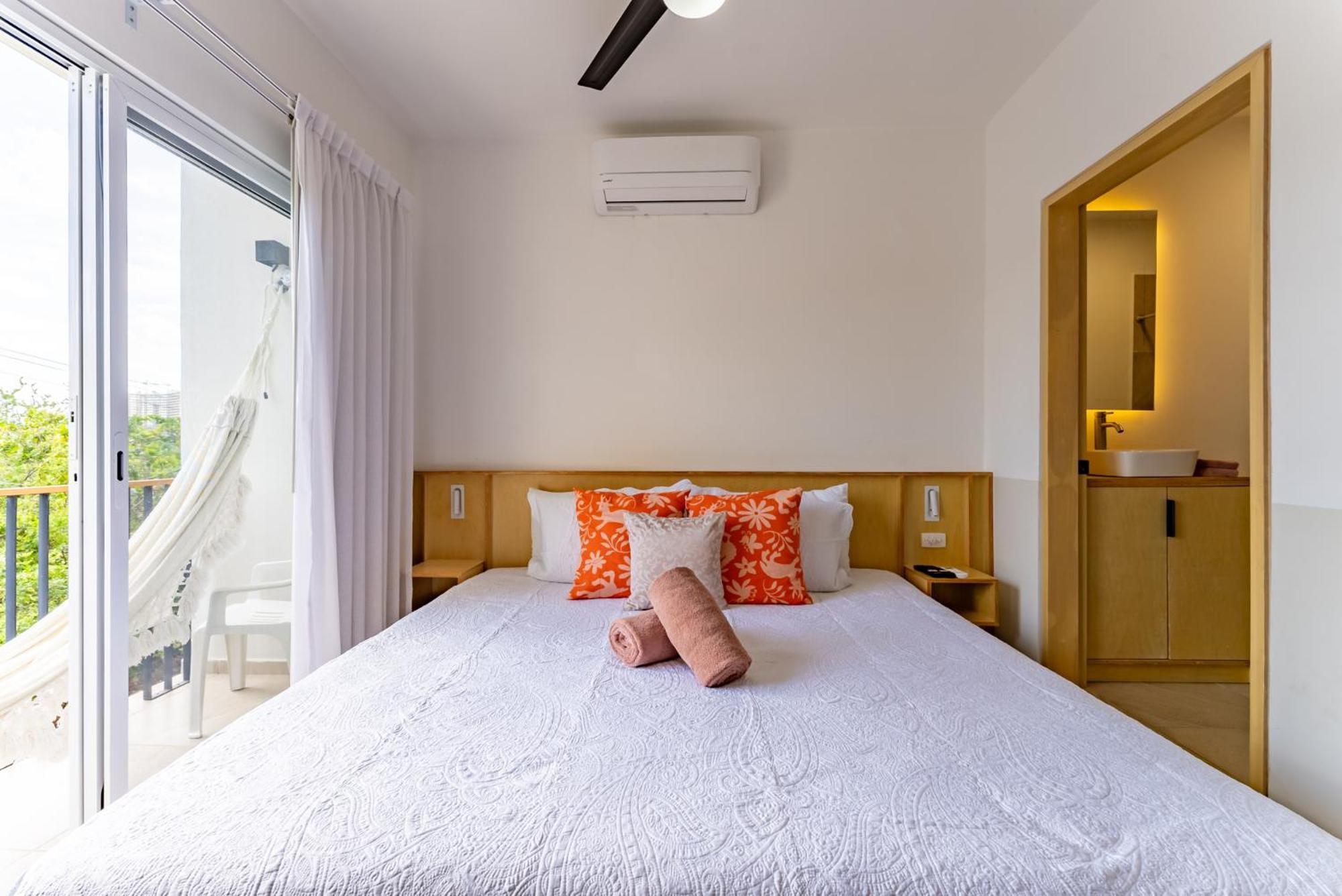 Bed Away Cancún