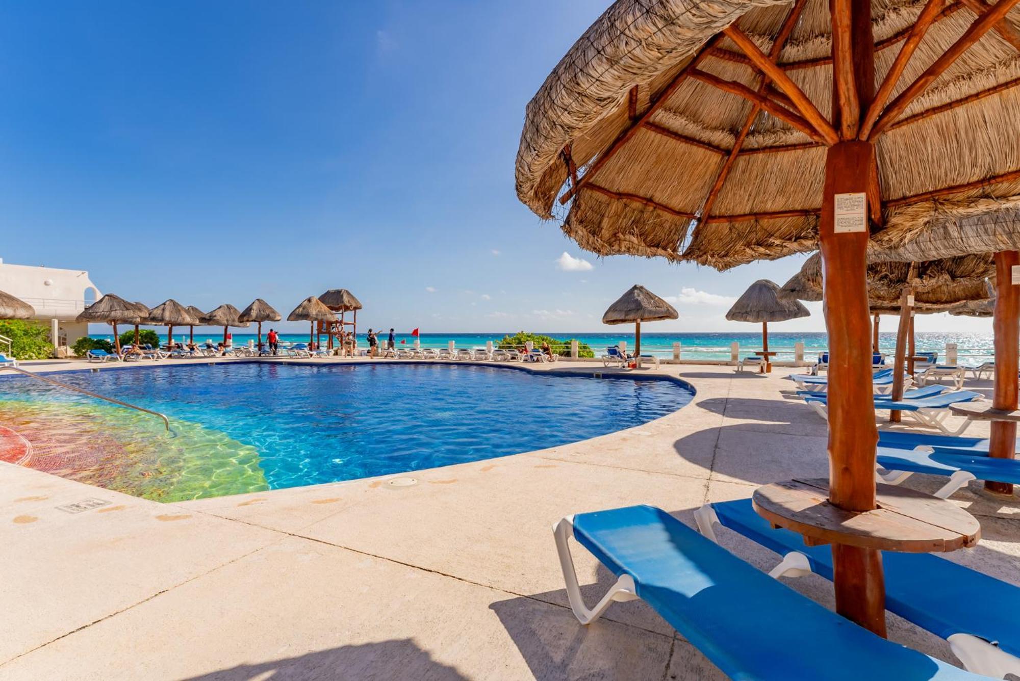 Amazing Caribbean Ocean View At Marlin In Apartment Cancun