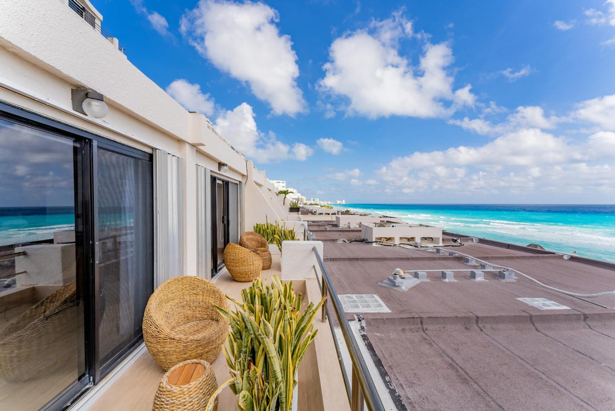 Apartment Amazing Caribbean Ocean View At Marlin In Cancun