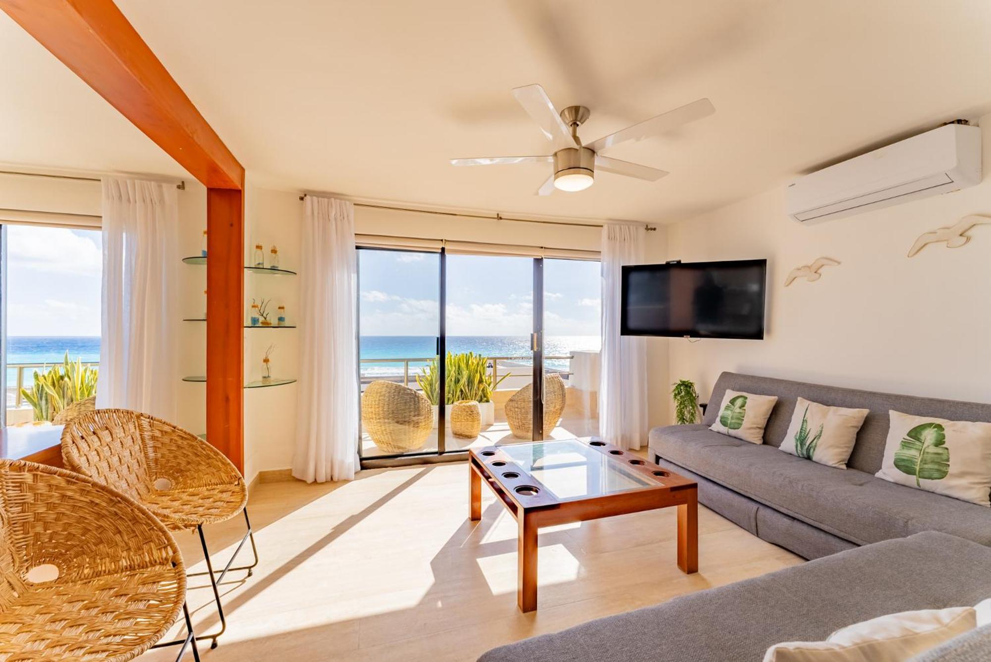 Amazing Caribbean Ocean View At Marlin In Cancun