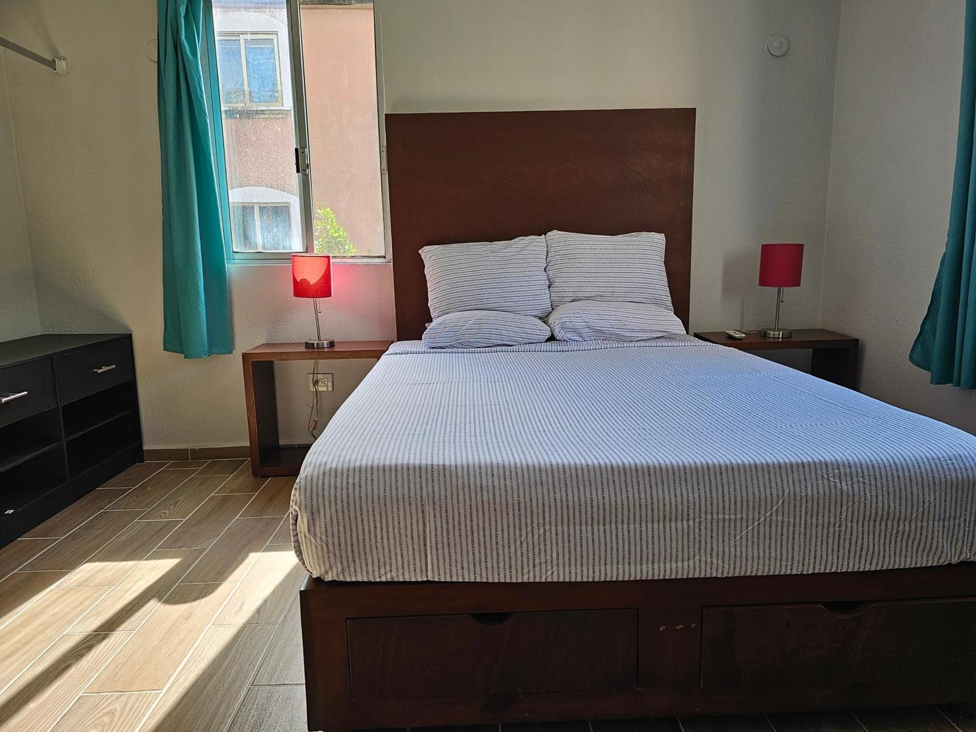 Amplio Departamento Apartment *