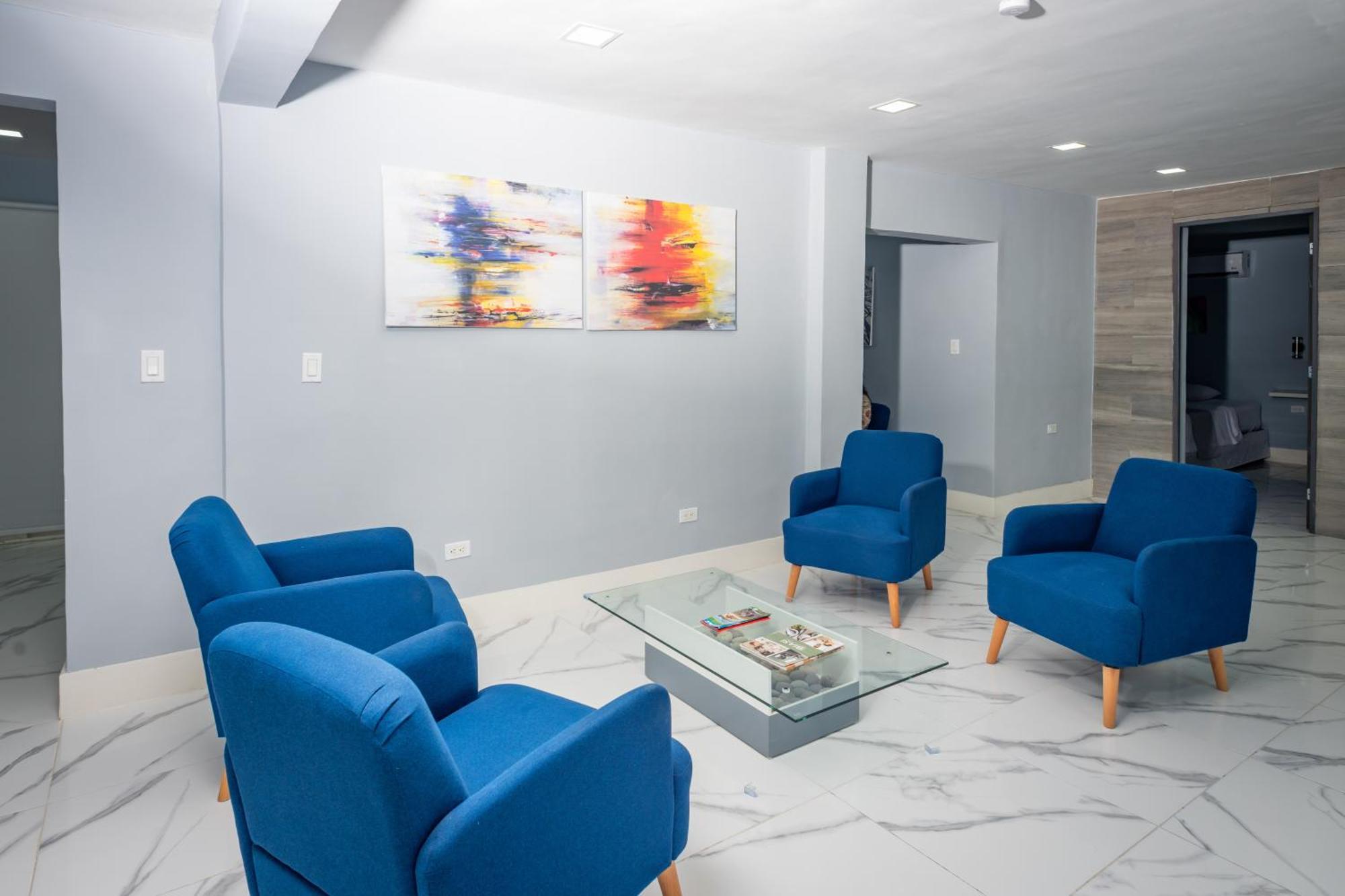 Moderna Y Amplia Casa Con Sala, Netflix, Wifi Y Cocina Equipada