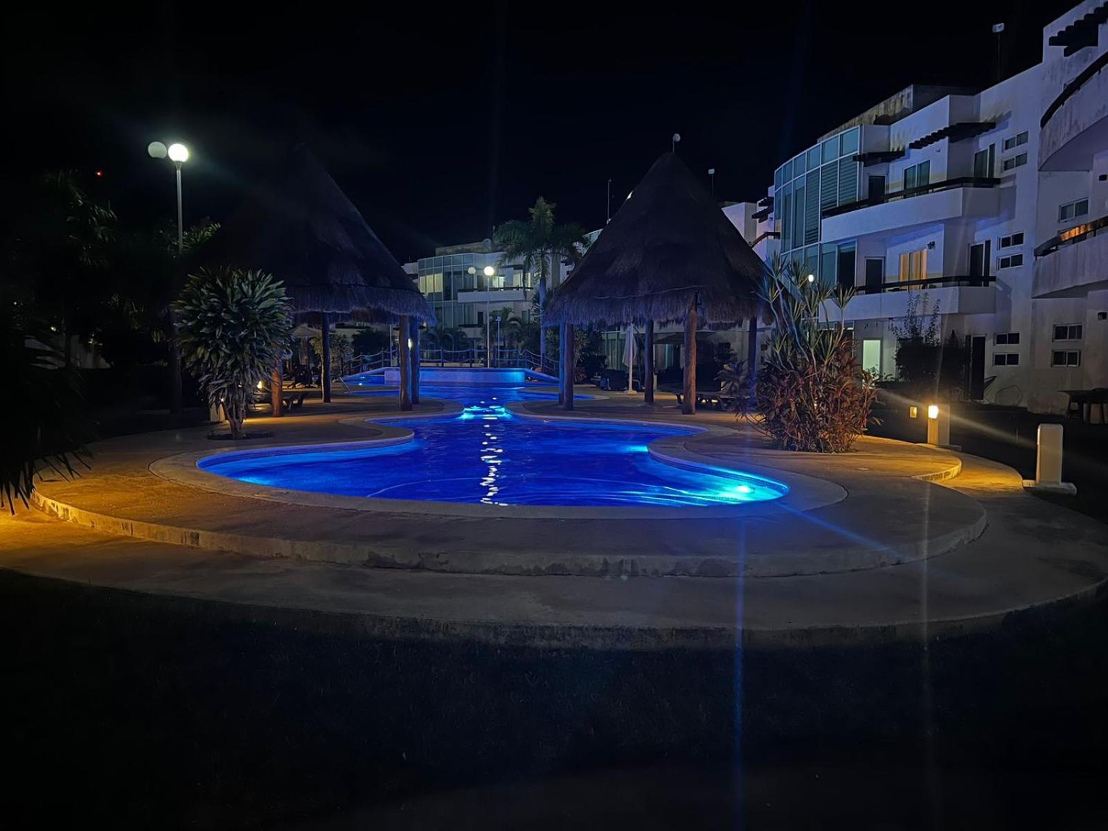 Casa Con Alberca Y Jardin En Cancún