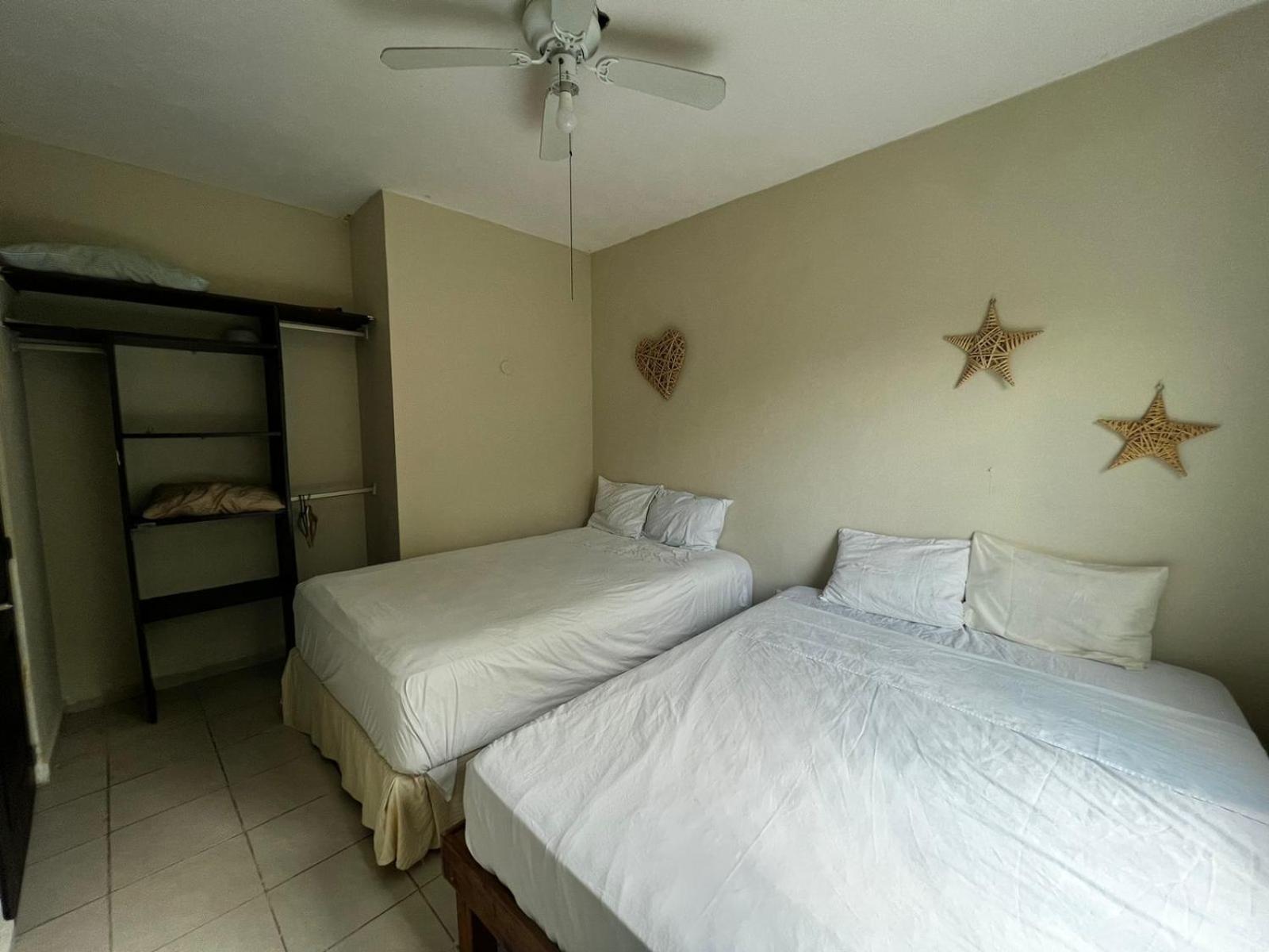 Сasa de vacaciones Casa Con Alberca Y Jardin En *