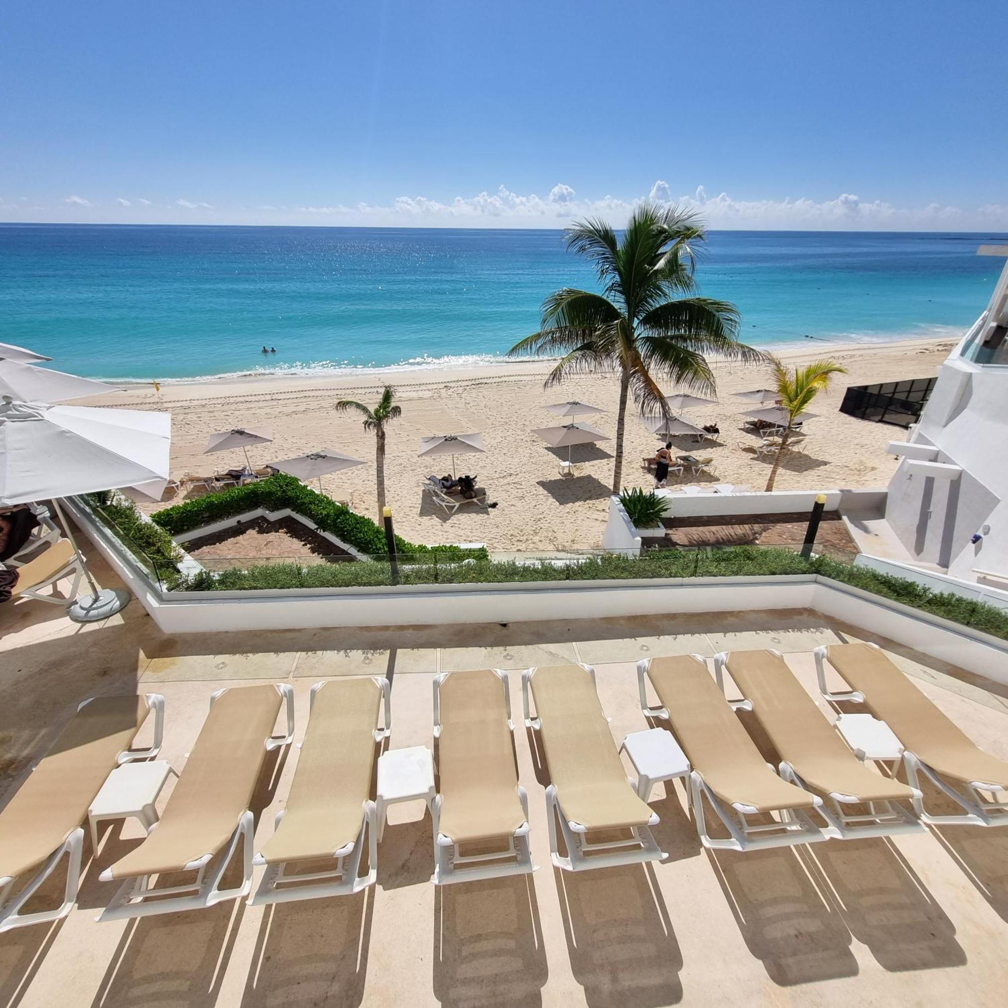 Apartment Ocean Front 2c, New Listing *