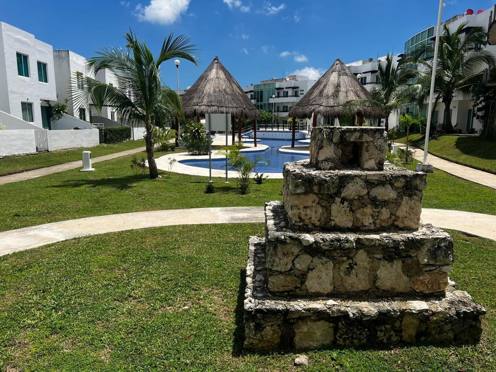 Casa Con Alberca Y Jardin En Cancún