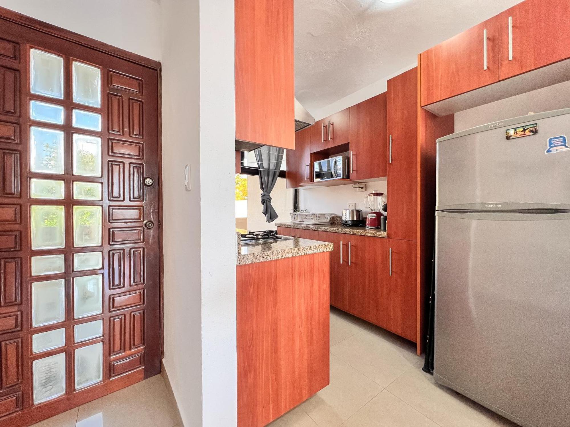 Mar De Cancun, Beautiful 2br 2ba Overlooking Spectacular View! Cancun