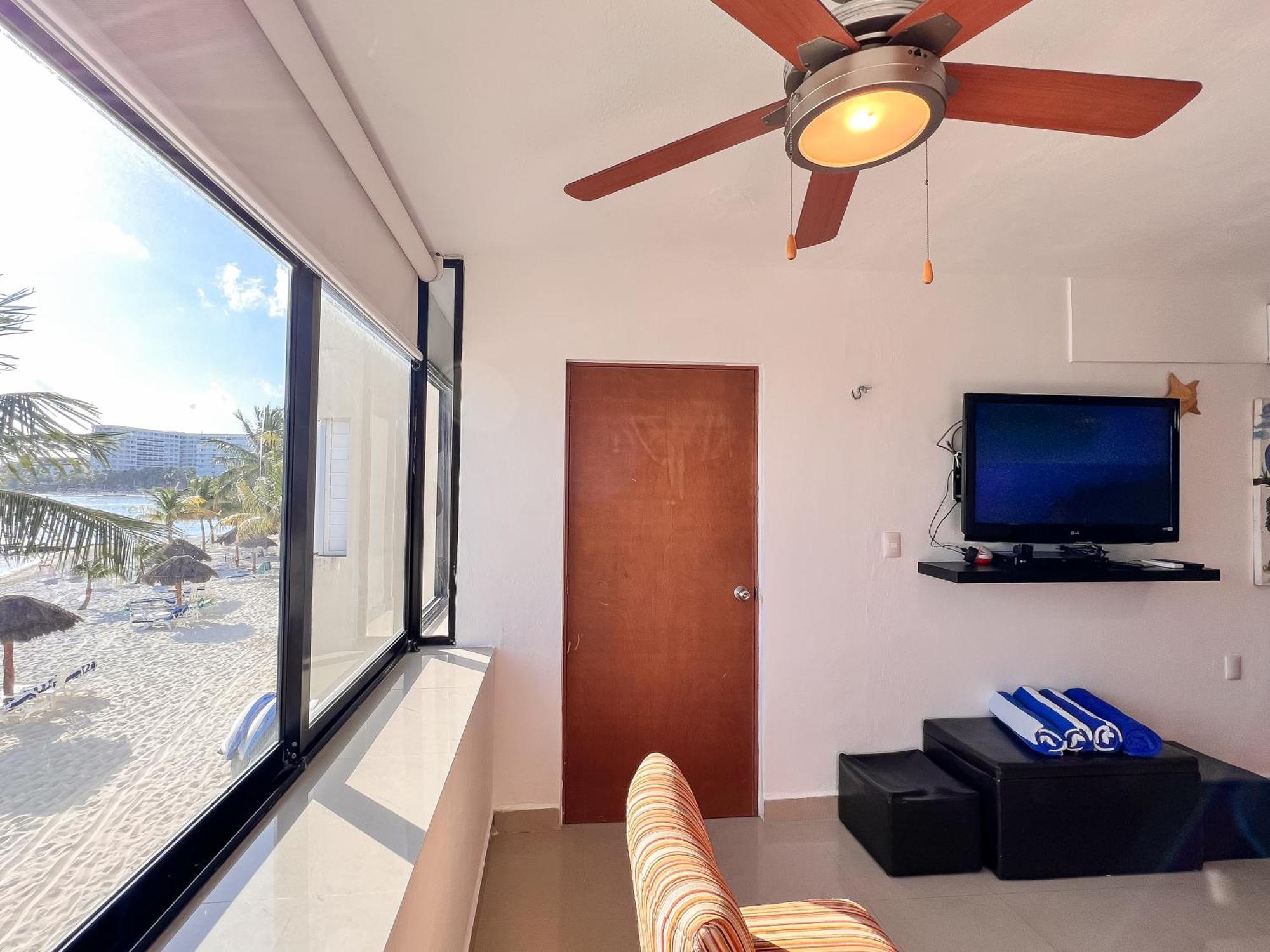 Apartment Mar De Cancun, Beautiful 2br 2ba Overlooking Spectacular View!