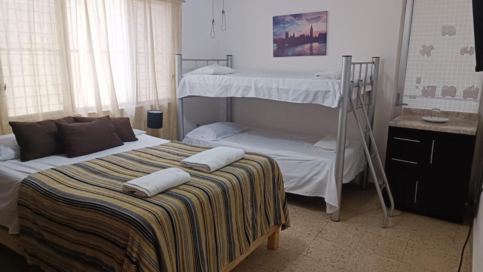 Casa De Renta Erizo 8, Cancún. Mercado 28