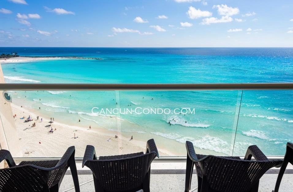 2 Story Oceanfront Penthouses On Beach! Apartahotel *