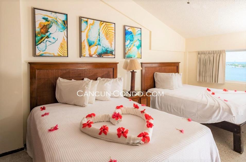 2 Story Oceanfront Penthouses On Beach! Apartahotel
