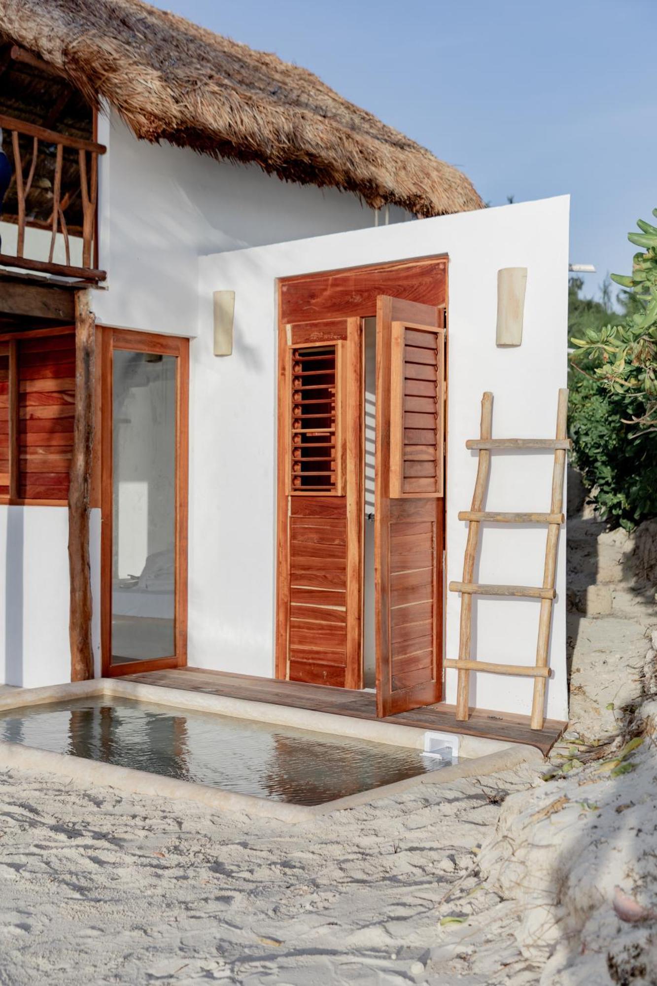 Hotel Punta Blanca House Cancun