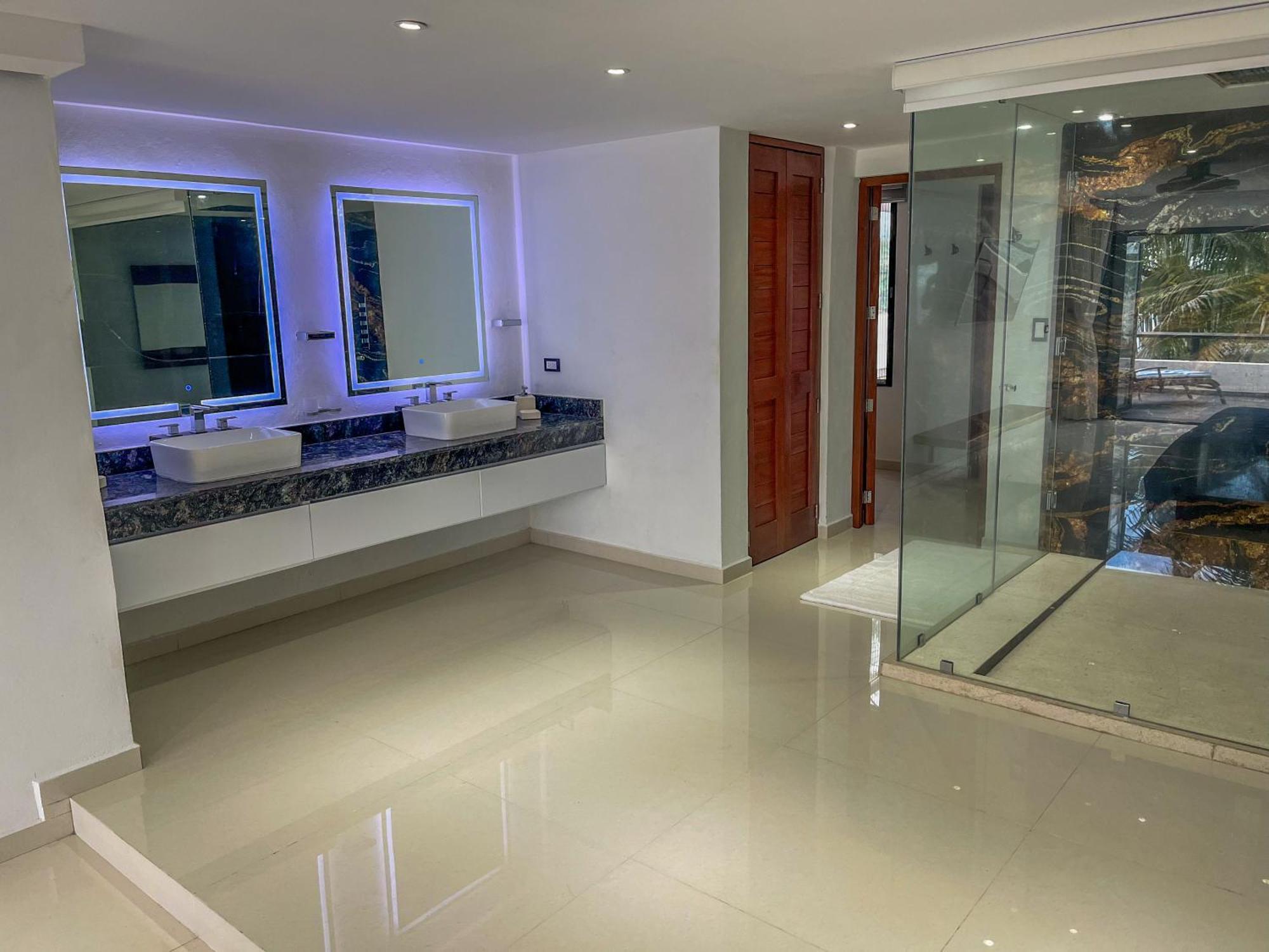 Casa A La Orilla Del Mar * Cancún