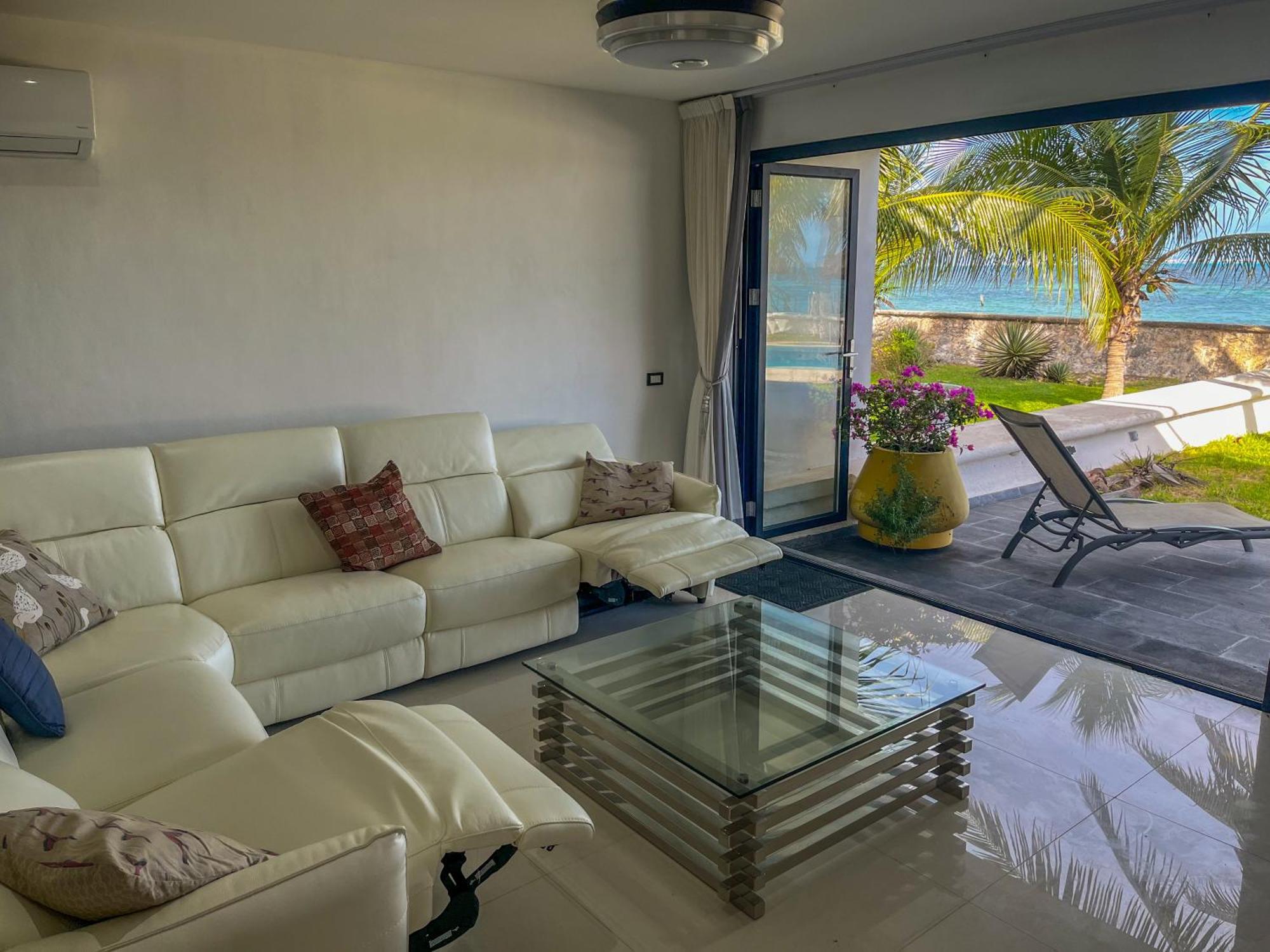 Casa A La Orilla Del Mar Villa Cancún