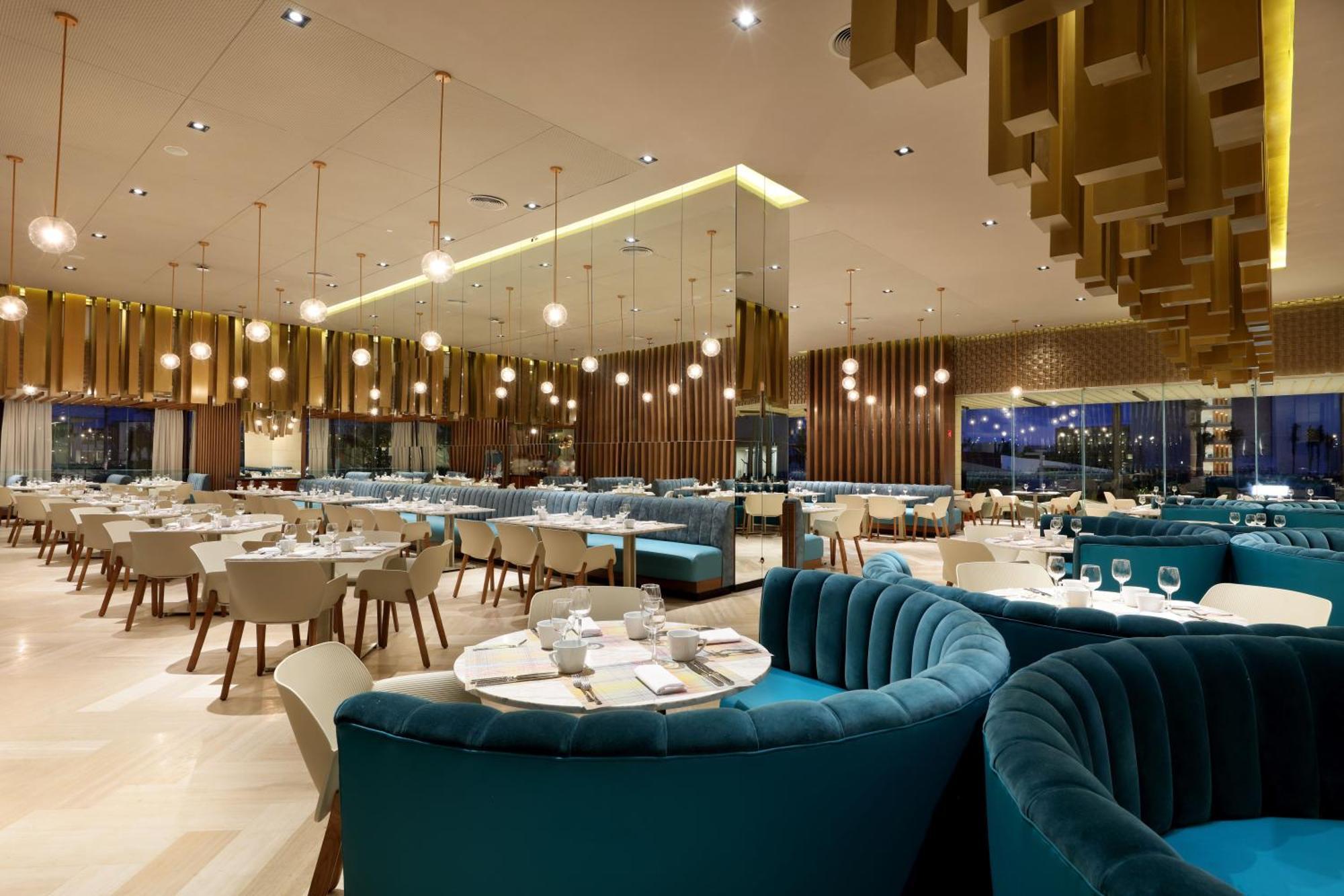 Family Selection At Grand Palladium Select Costa Mujeres