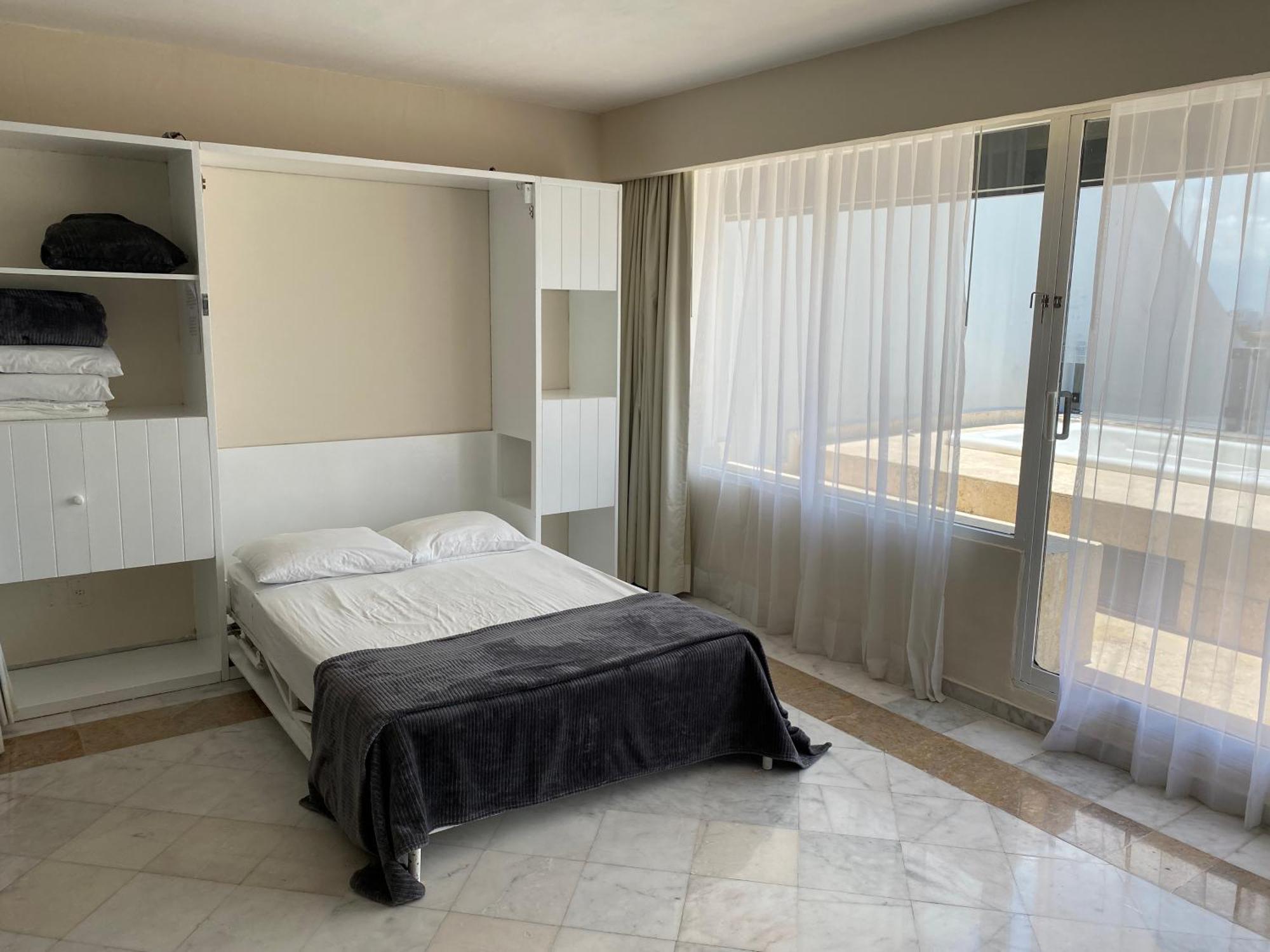 Aparthotel In Ocean Front Cancun