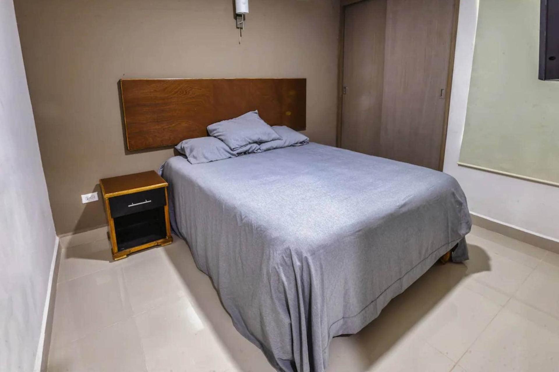 En El Centro De Cancun, Cercano A Zona Hotelera *