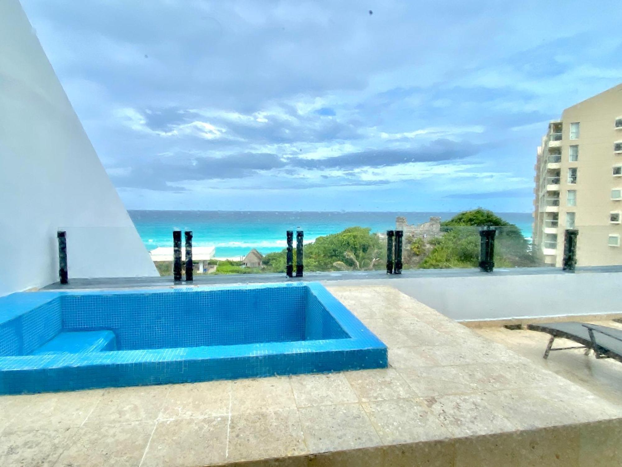 Aparthotel In Ocean Front Cancun