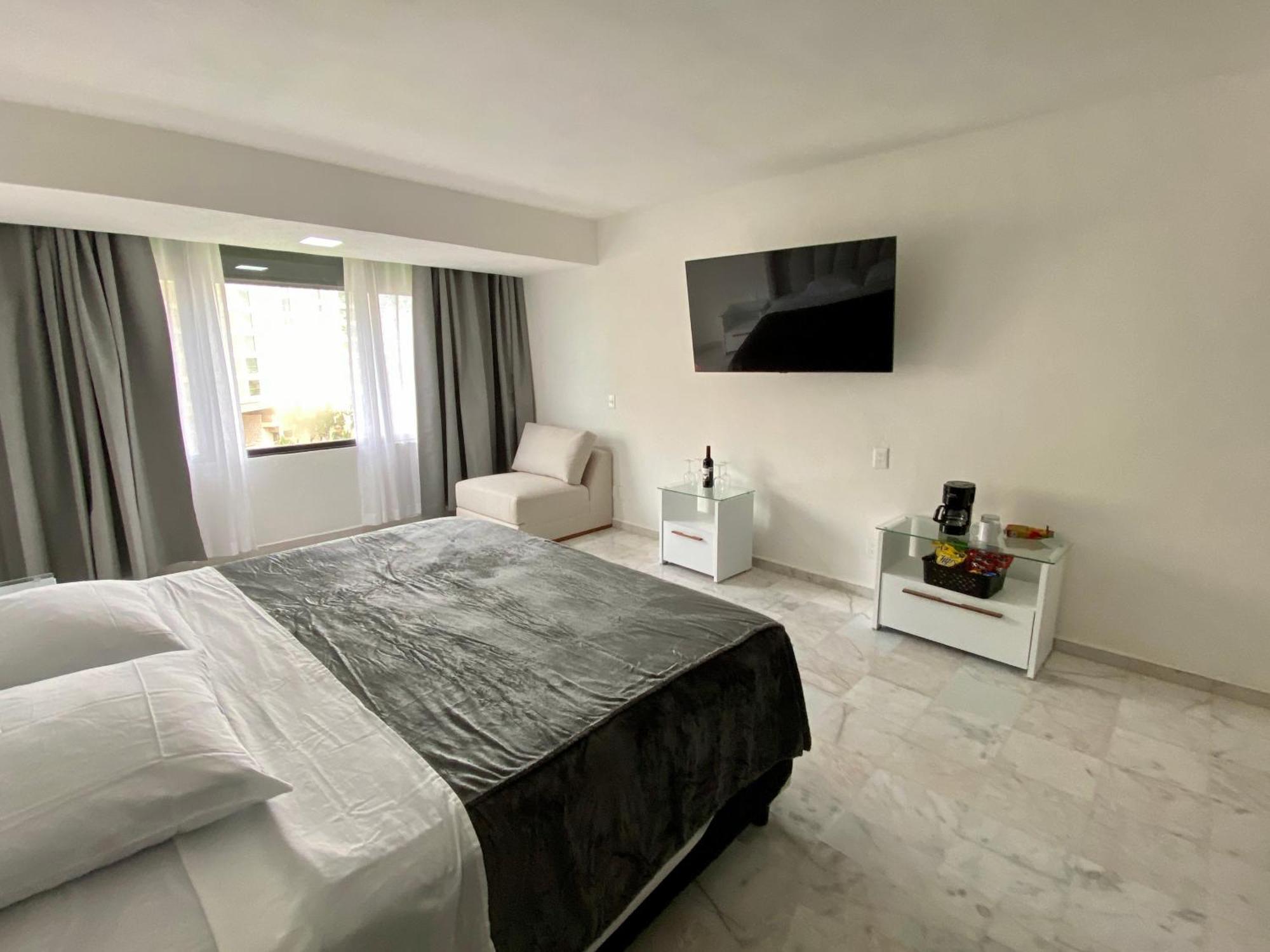 Aparthotel In Ocean Front
