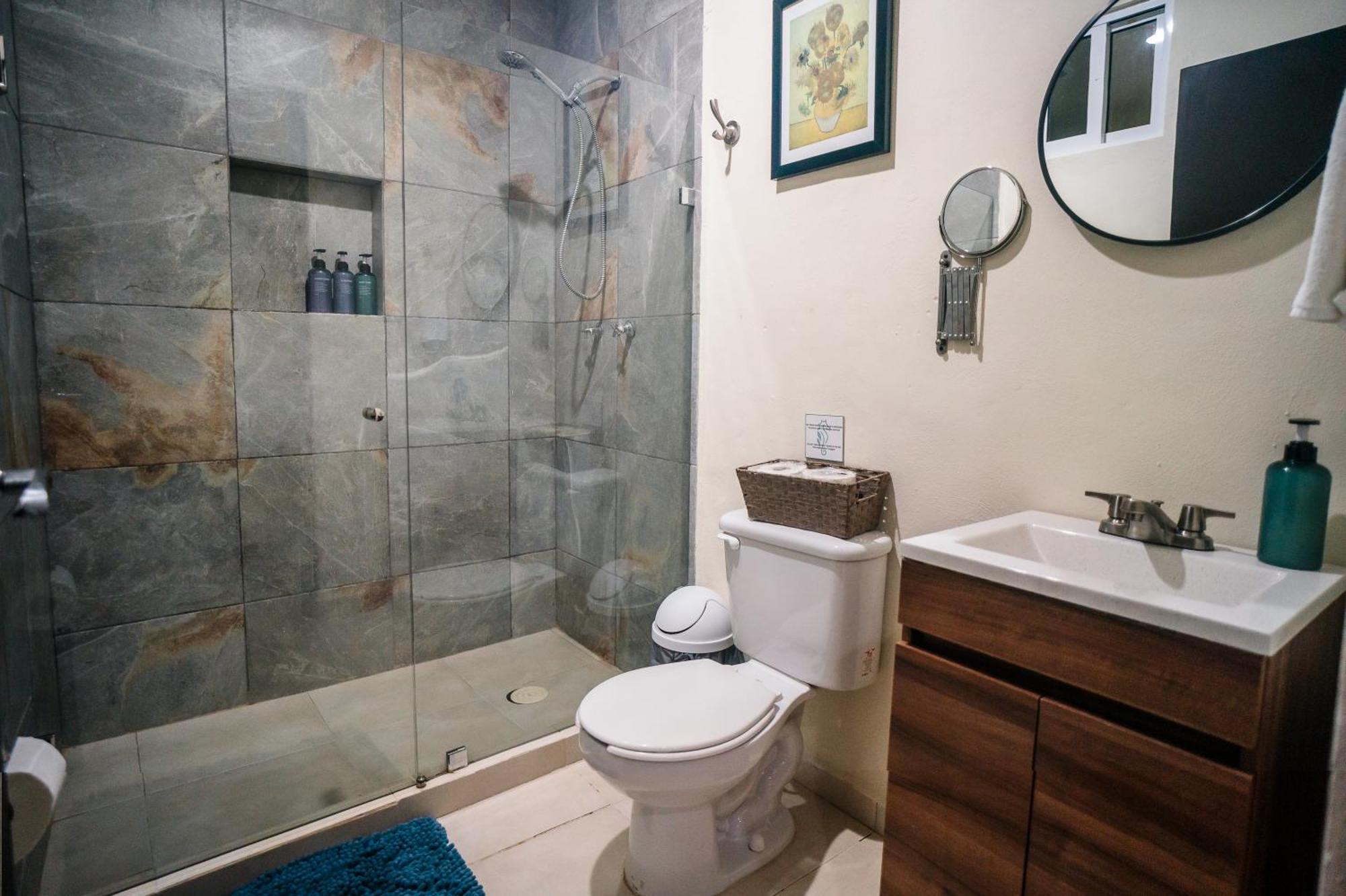 Departamento Planta Baja, Junto A La Alberca En