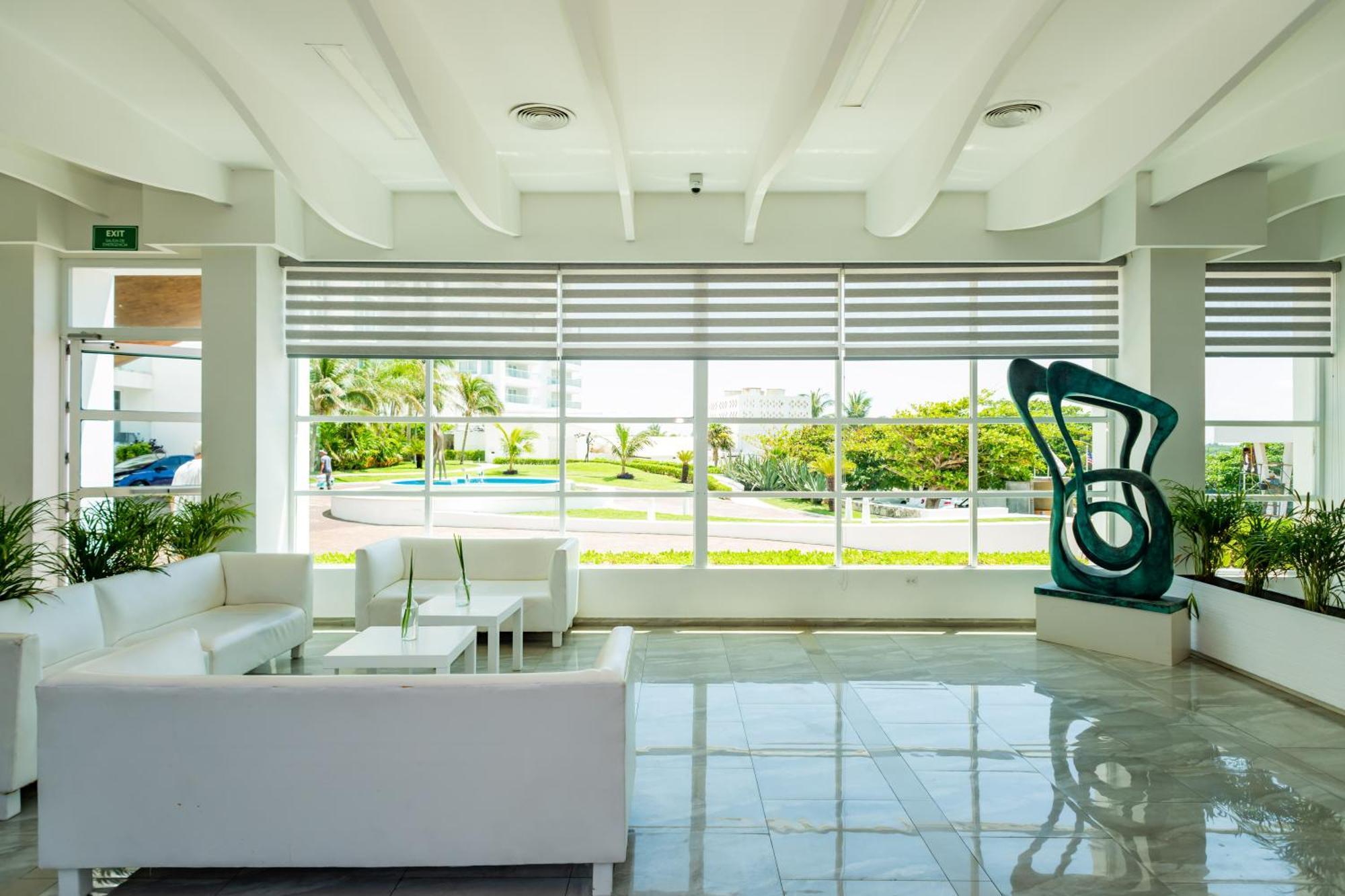 Ocean View In Complex Apartamento