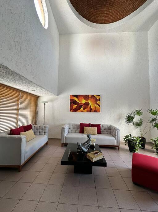 Beachside House In Zone With Bbq And Luxury Amenities