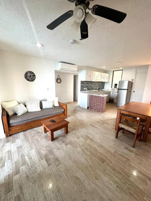 Escape To Serenity By The Sea! Beachfront With Pool, Just 5 Minutes From The Ferry *