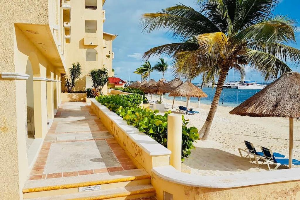 Punta Me Beach Front In The & Waterpark *