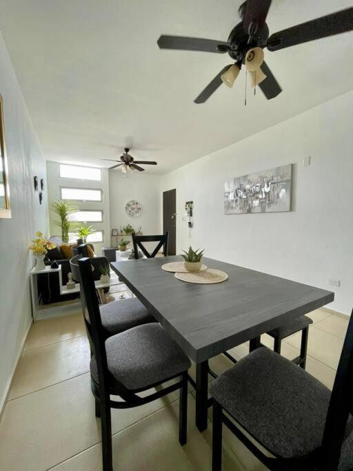 Casa Vallejo En Residencial Becquer Сasa de vacaciones