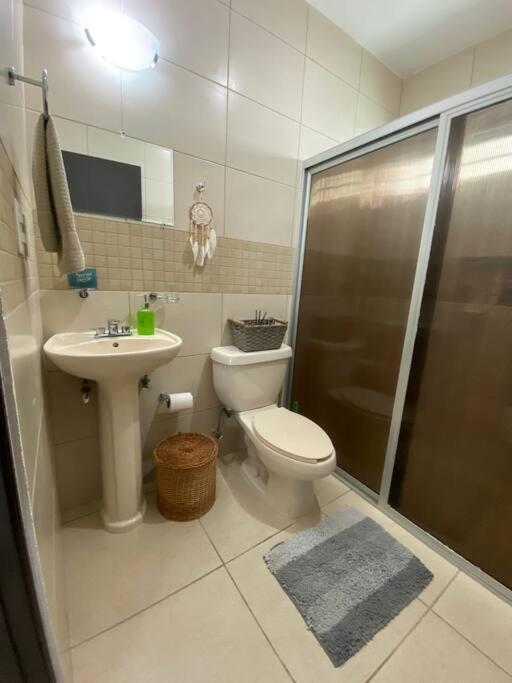 Casa Vallejo En Residencial Becquer Сasa de vacaciones *