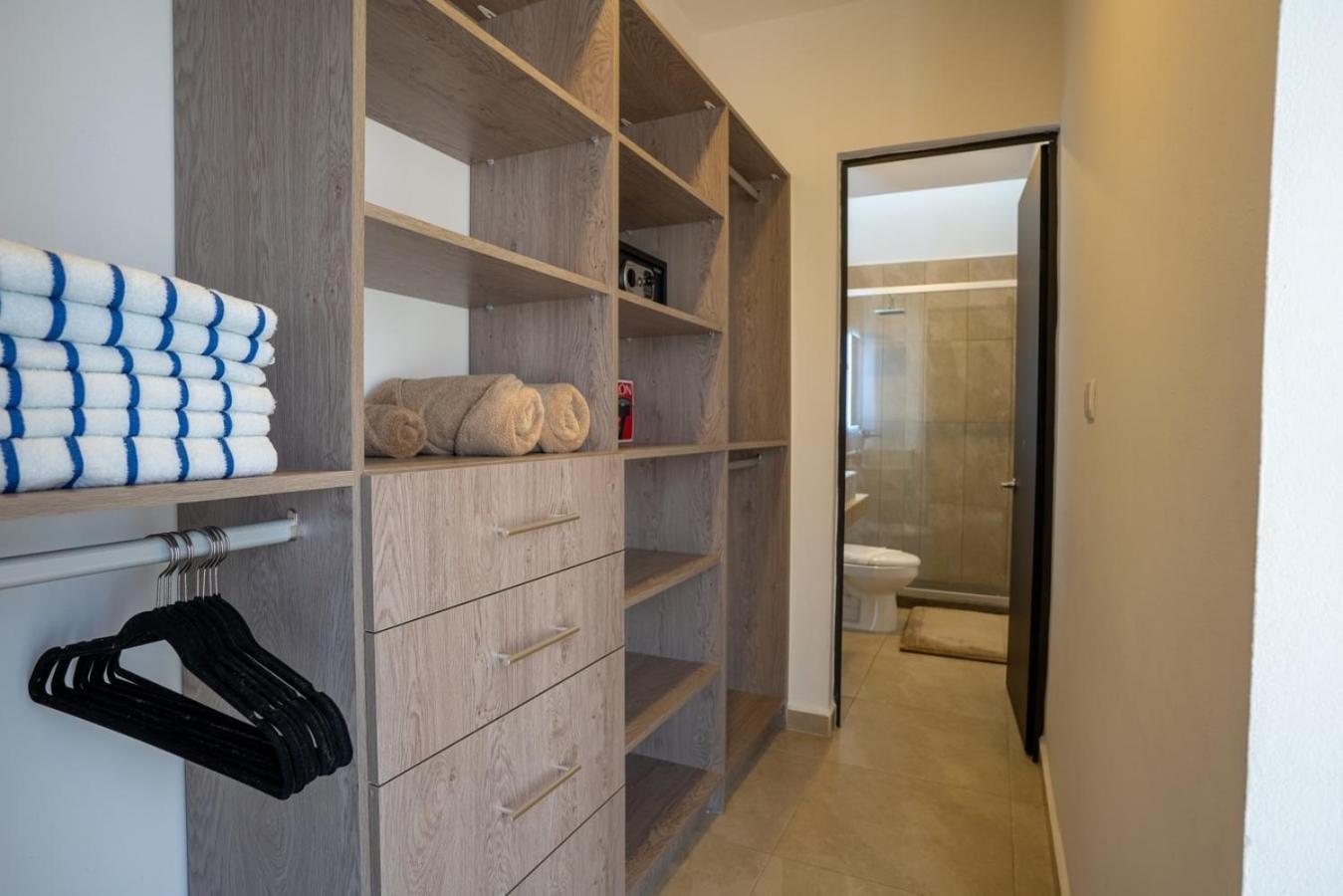 3br Modern House Located In Downtown's Heart Сasa de vacaciones