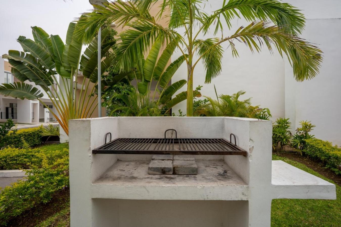 3br Modern House Located In Downtown's Heart Сasa de vacaciones