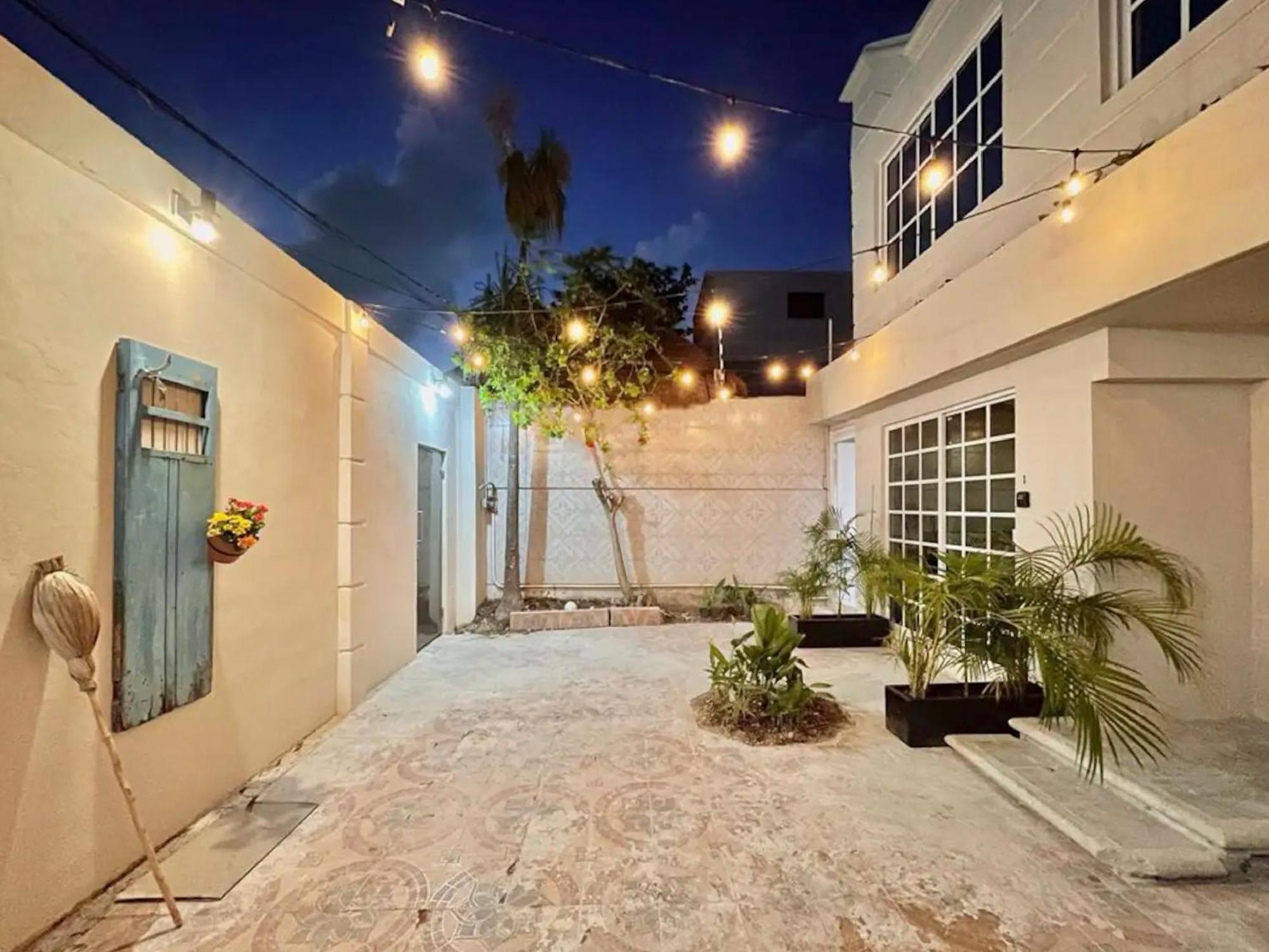 Xikama By Andiani Travel Apartment