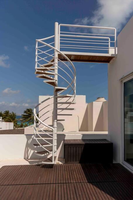 Finncorbin At Mail Com Finn Cancún