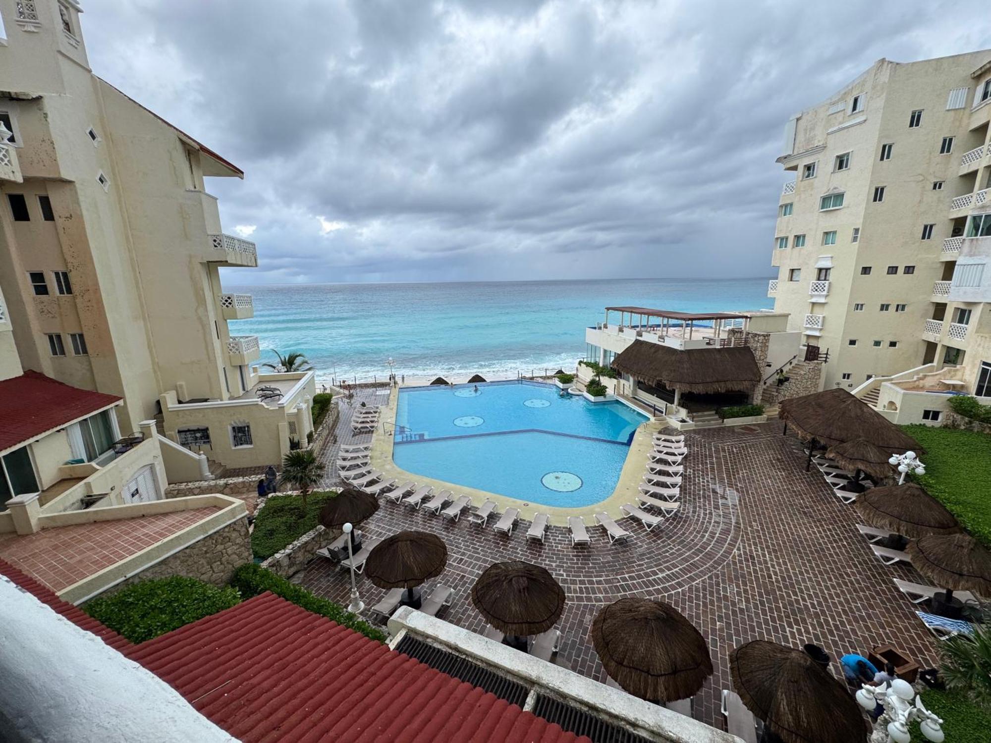 Plaza Sea View Apartamento *
