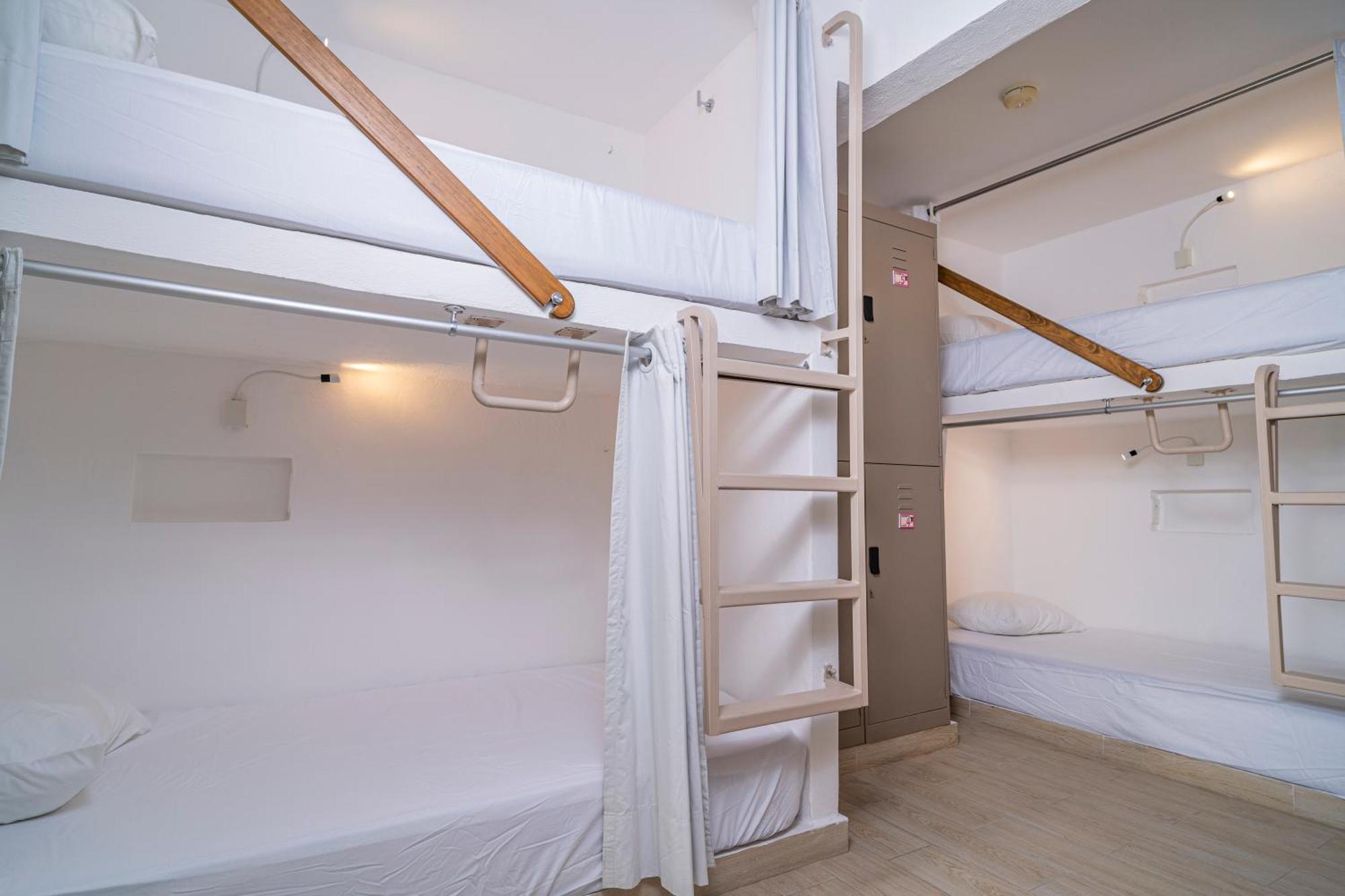 Digital Nomads & Coliving Hostel *