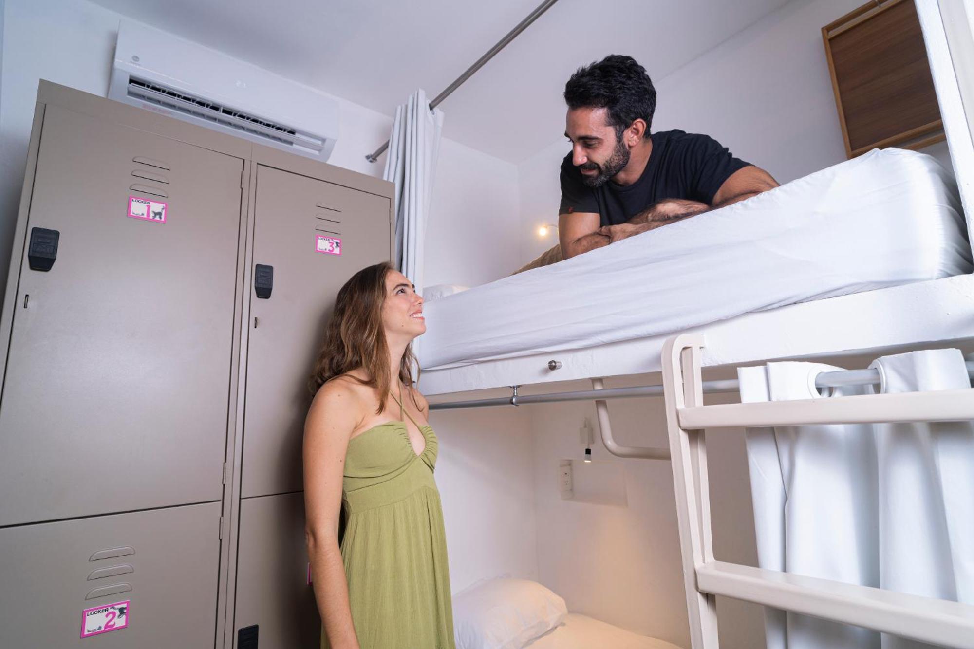 Digital Nomads & Coliving Hostel *