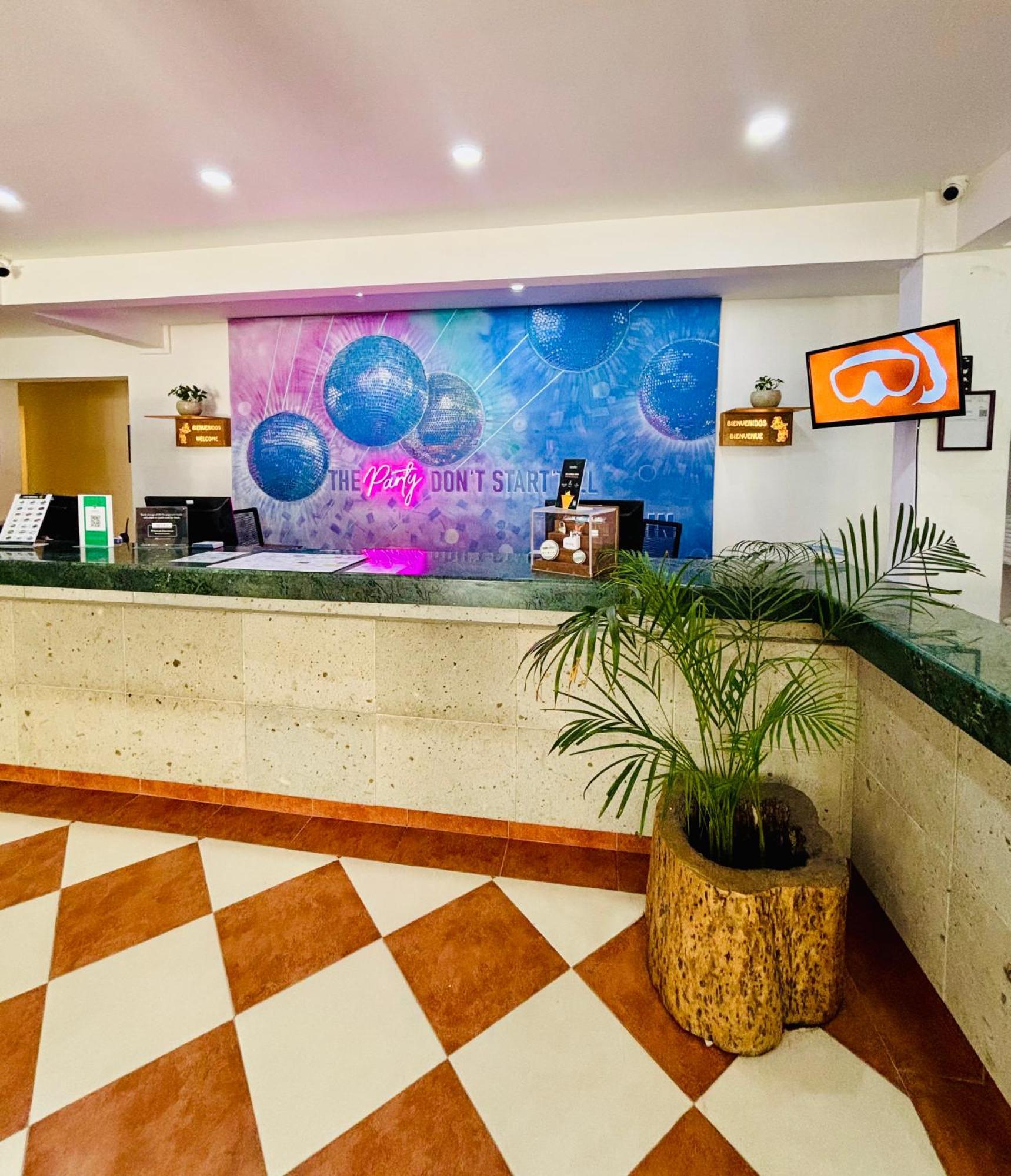 Digital Nomads & Coliving Hostel Cancun
