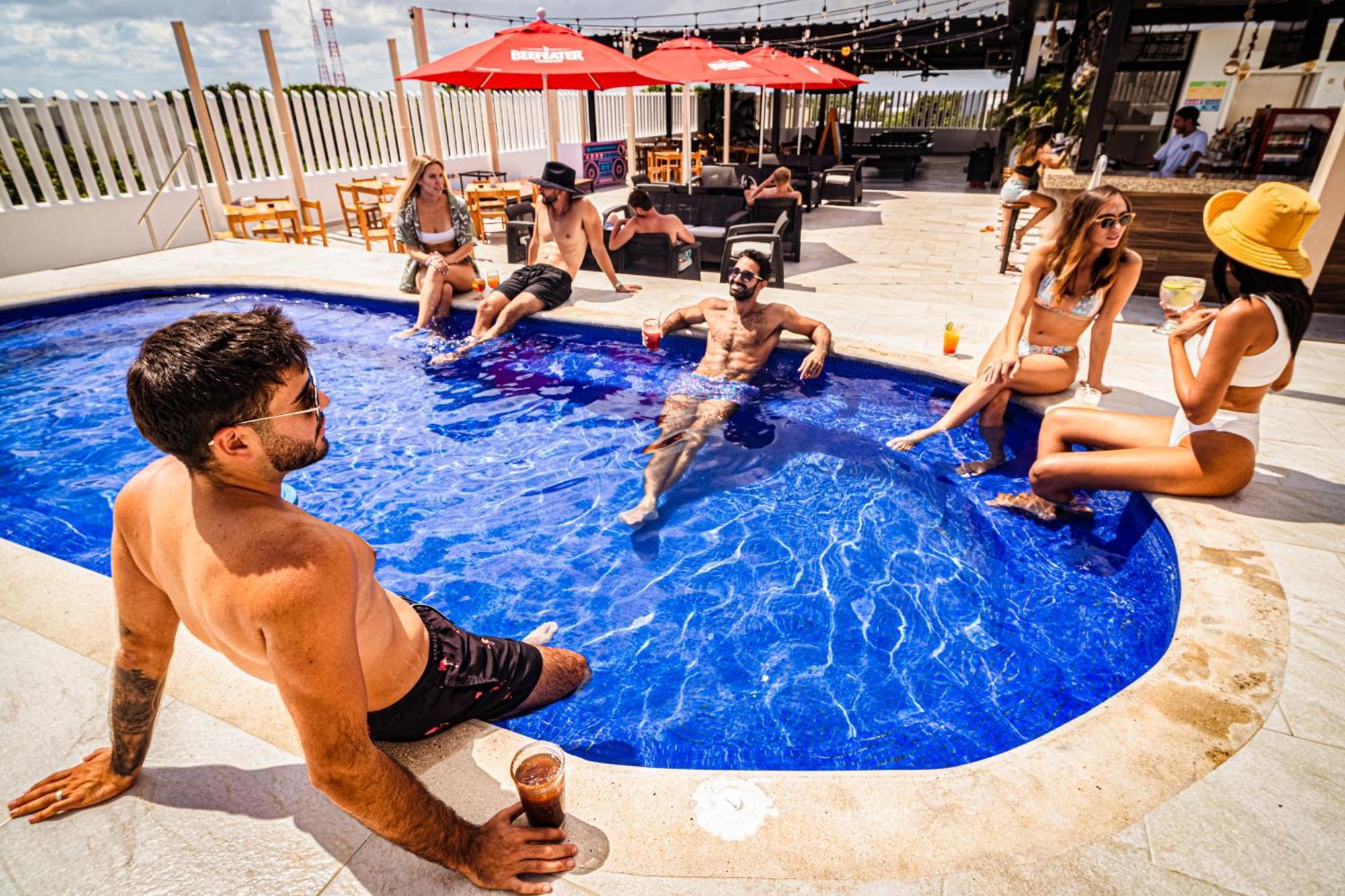 Digital Nomads & Coliving Hostel *
