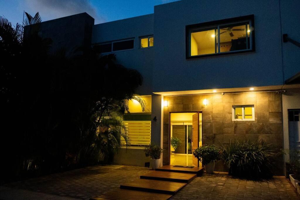Сasa de vacaciones Hermosa Casa En Con Alberca Privada *