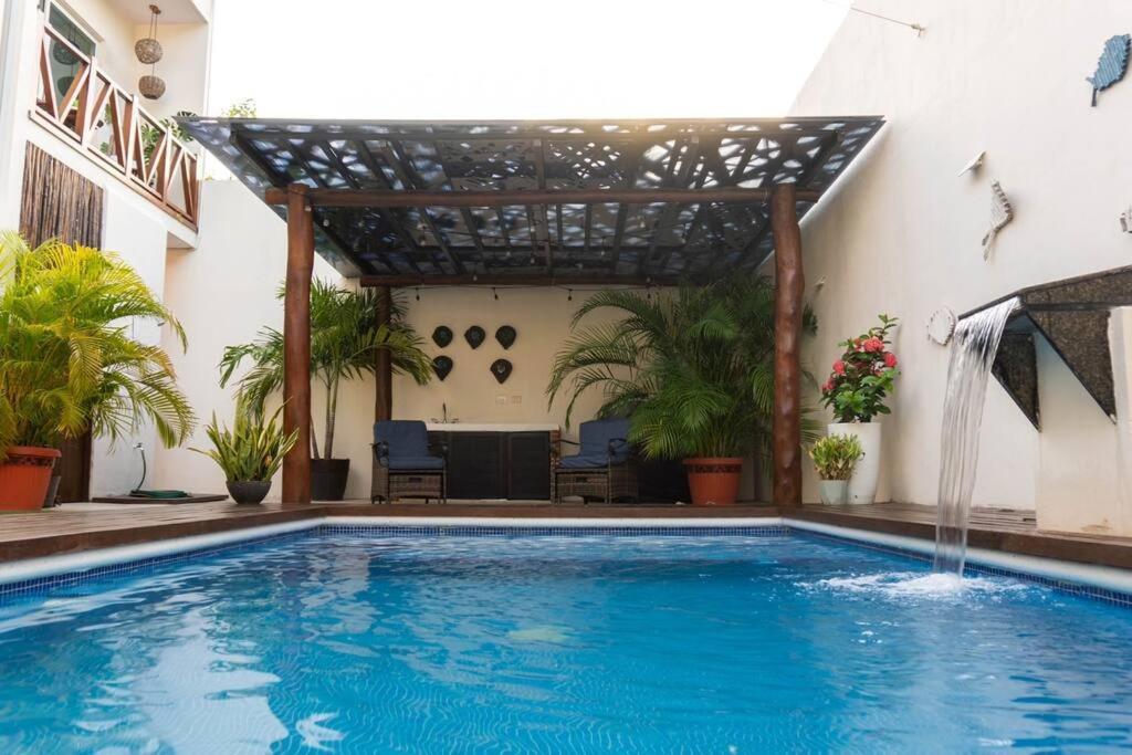 Hermosa Casa En Con Alberca Privada *