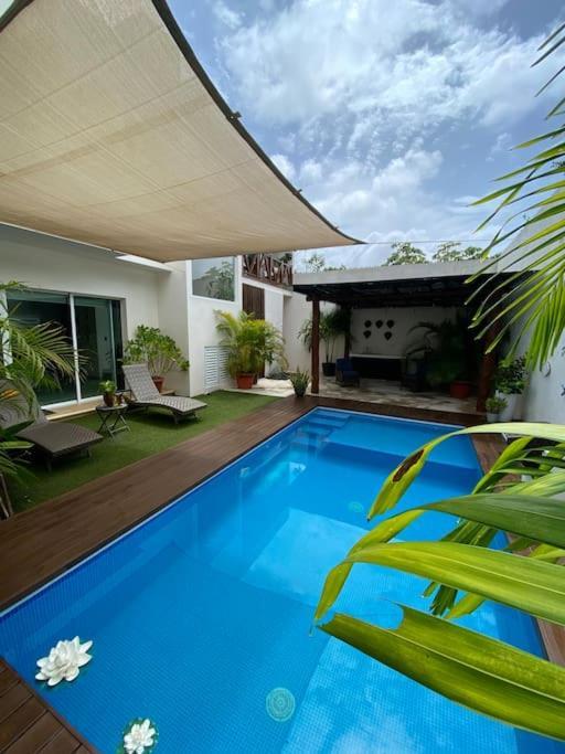 Hermosa Casa En Con Alberca Privada Cancún