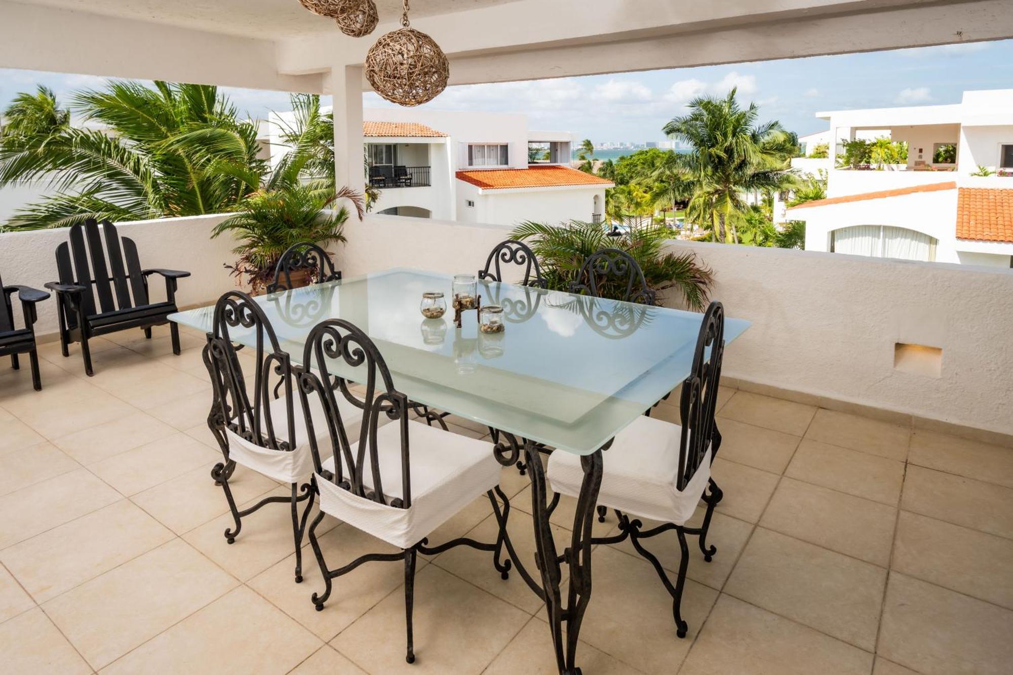 Oceanfront In Complex