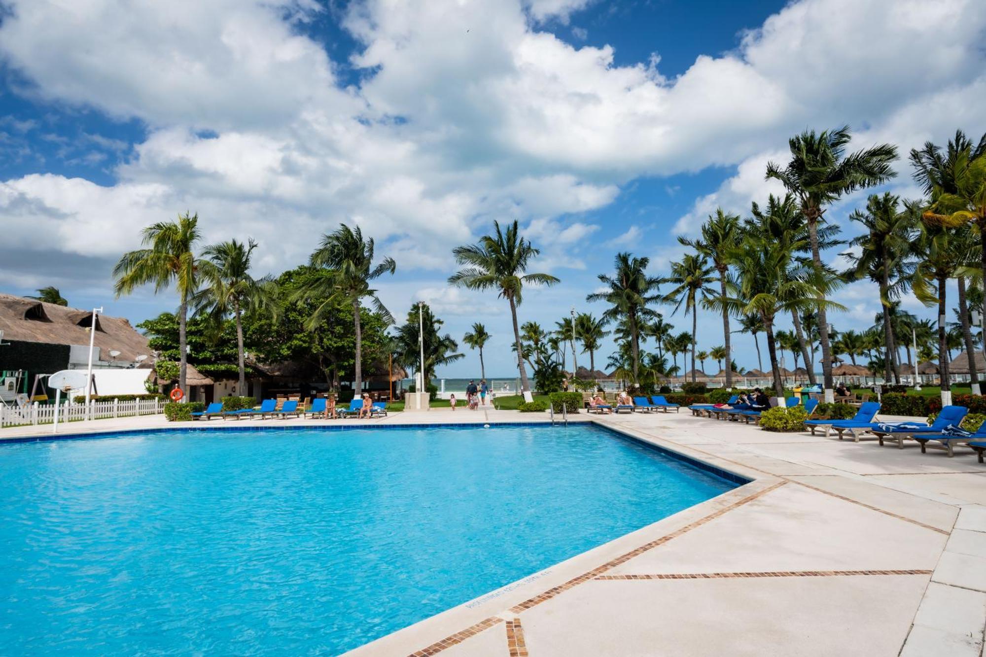 Oceanfront In Complex