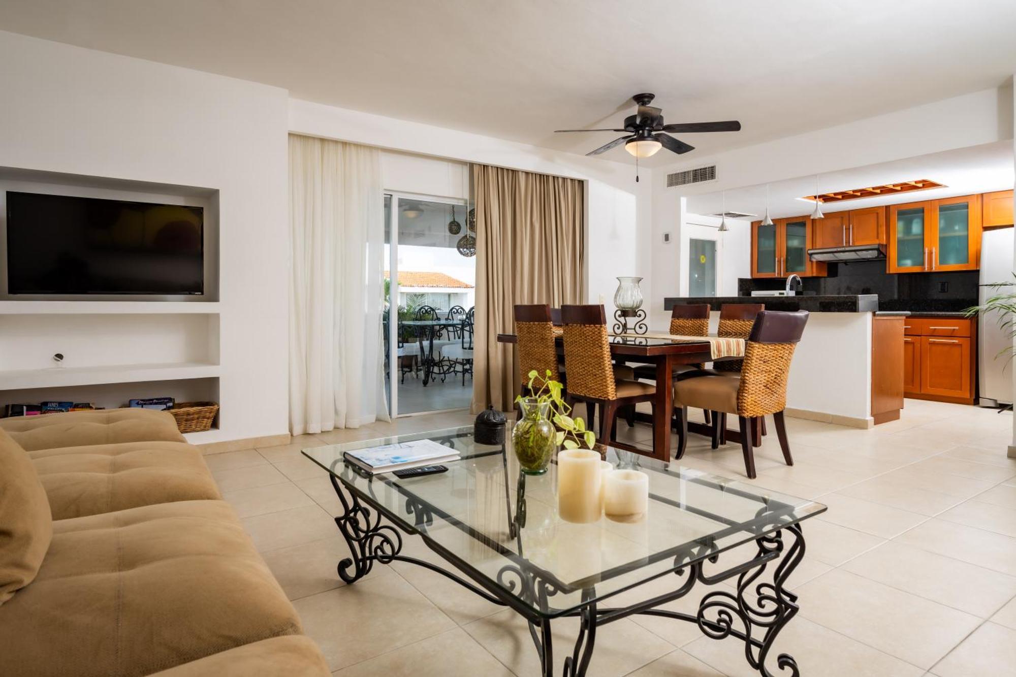 Oceanfront In Complex Apartahotel *