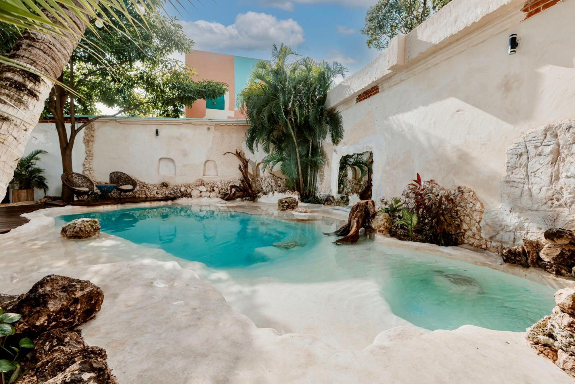 Nomads Experience Hotel 4*