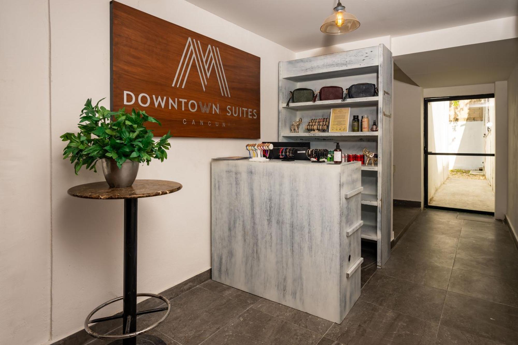 Downtown Inn *
